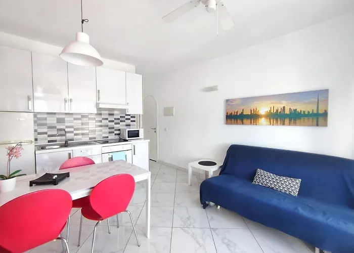 Royal Ocean View Aloha Garden