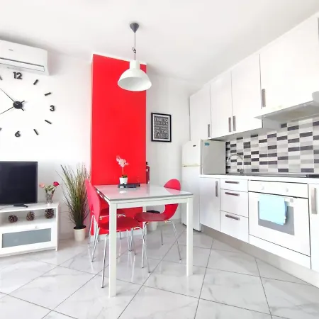 Royal Ocean View Aloha Garden * أذيخي