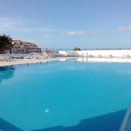 Royal Ocean View Aloha Garden Адехе