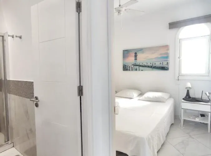 Апартаменти Royal Ocean View Aloha Garden Адехе