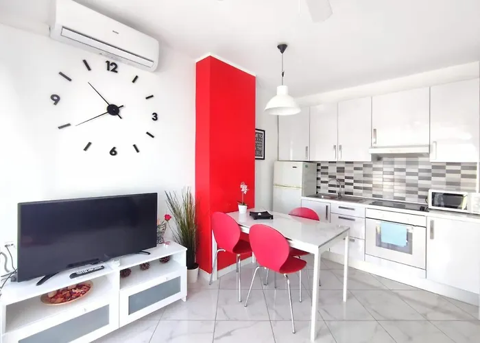 Royal Ocean View Aloha Garden