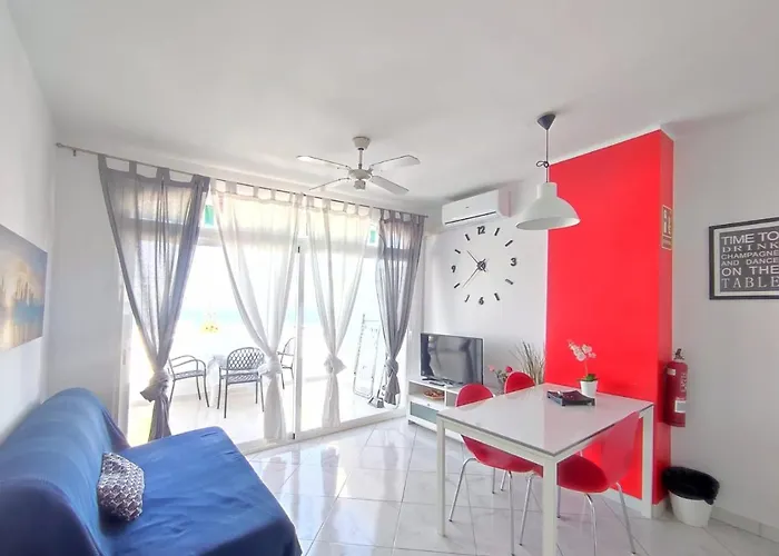 Апартаменти Royal Ocean View Aloha Garden